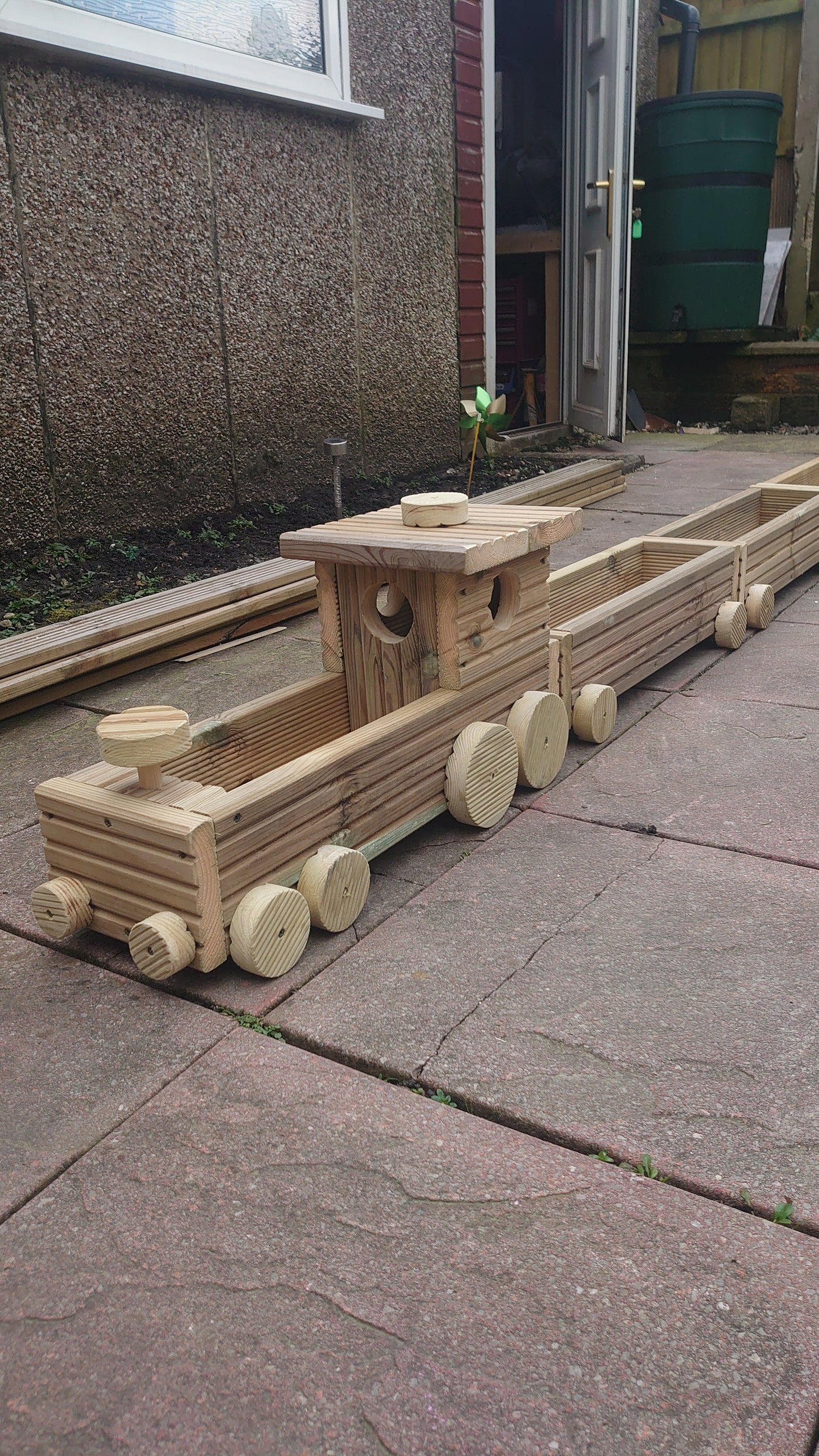 Wooden Outdoor Train planter with multiple carriages, Herbs Planter, Flower Planter Set