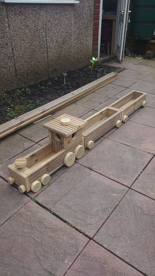 Wooden Outdoor Train planter with multiple carriages, Herbs Planter, Flower Planter Set