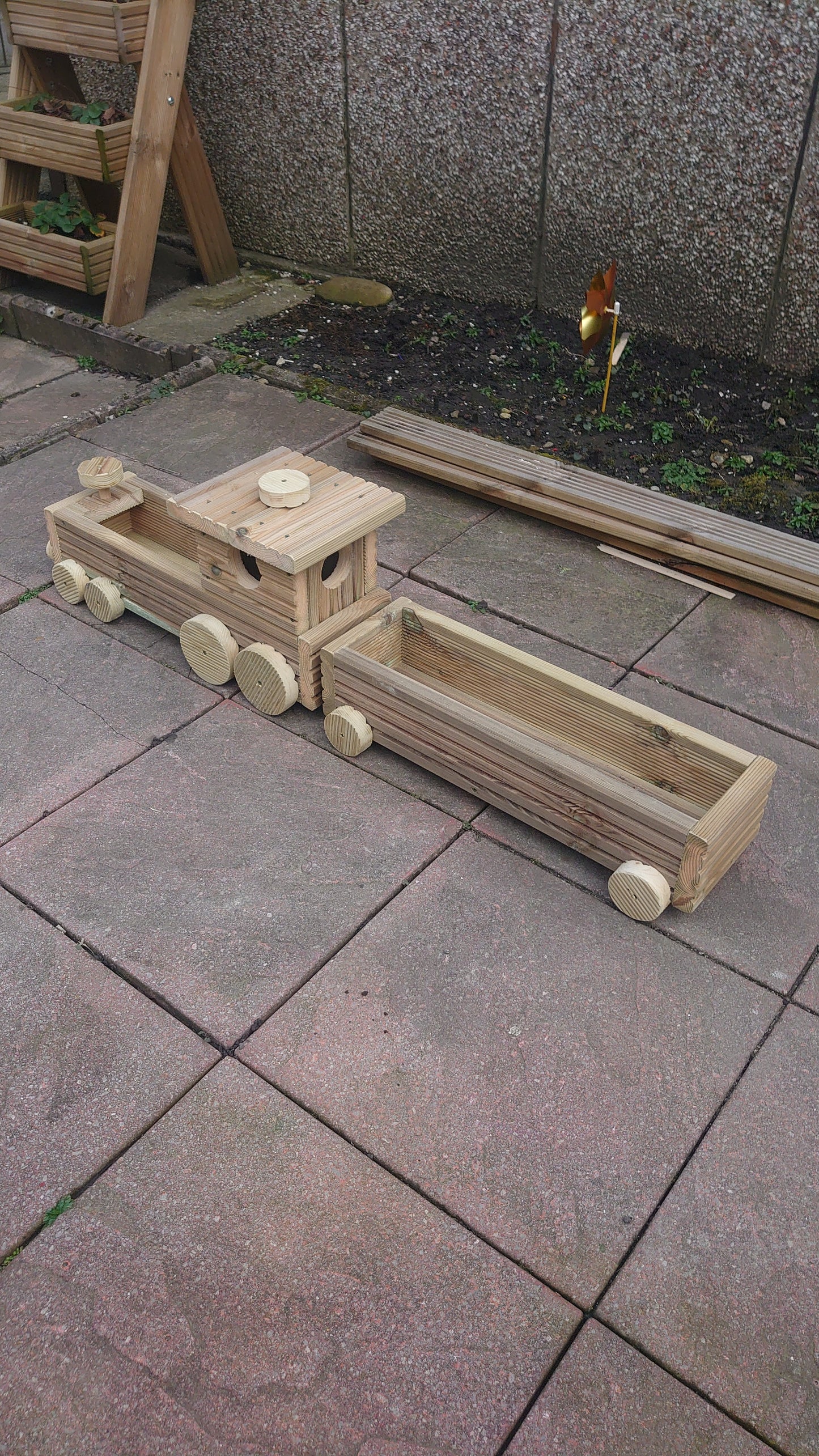 Wooden Outdoor Train planter with multiple carriages, Herbs Planter, Flower Planter Set