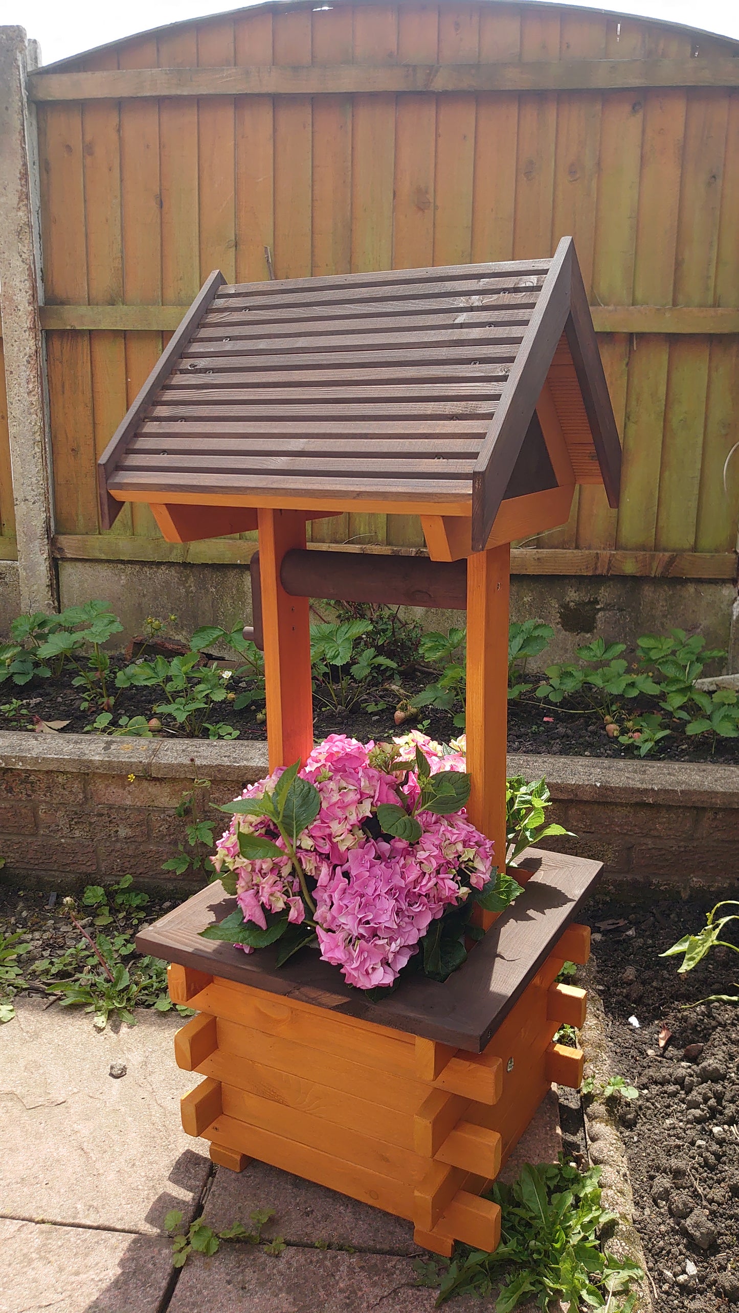 Handmade Wishing Well 110 cm tall, Planter, Garden Decoration, Wedding Gift