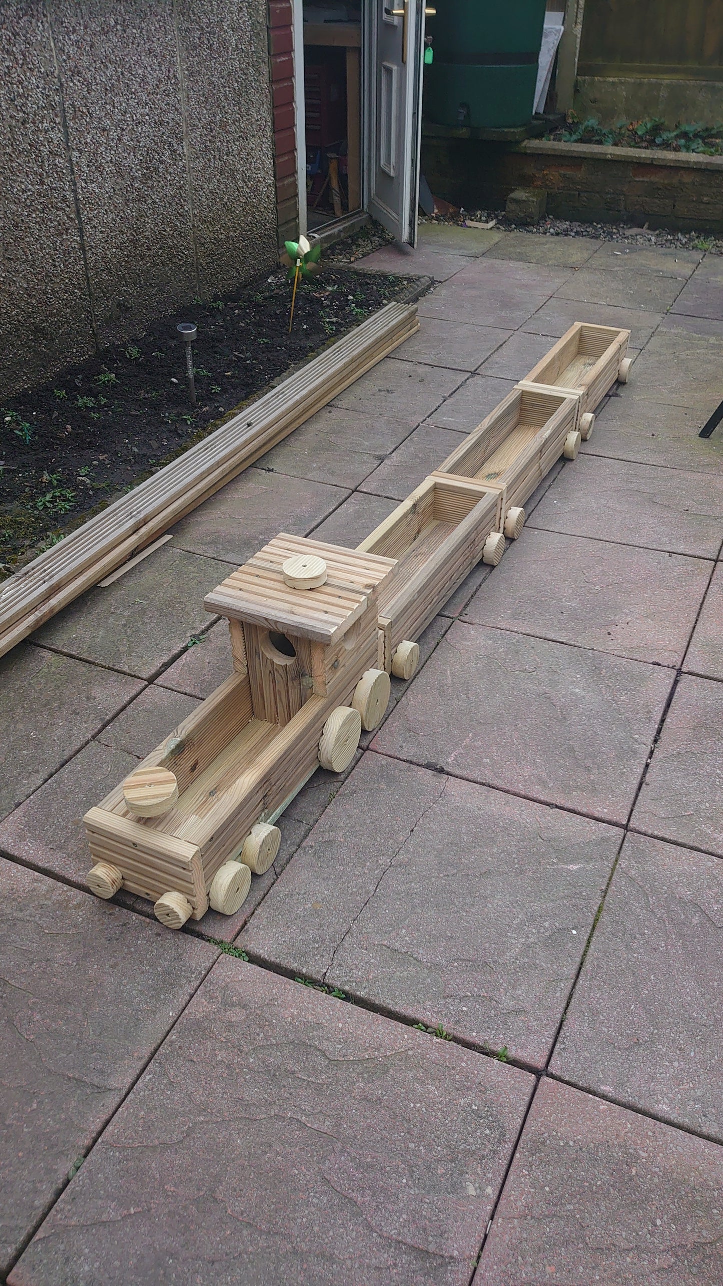 Wooden Outdoor Train planter with multiple carriages, Herbs Planter, Flower Planter Set