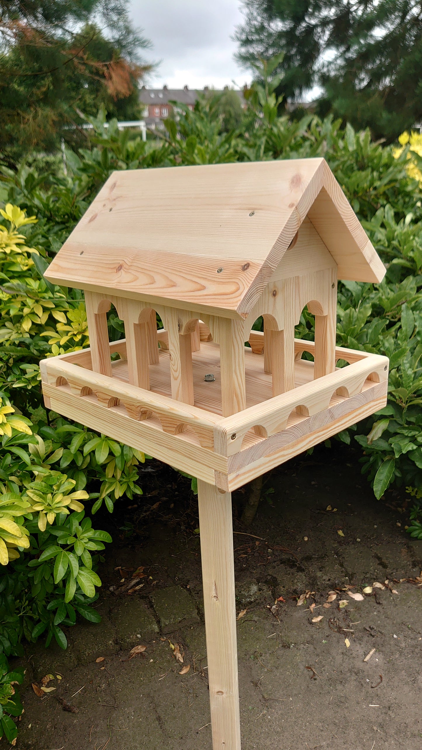 Bird Feeder Athens, Garden Wild Birds Table, Outdoor Bird Feeder Free-Standing Wooden Feeder