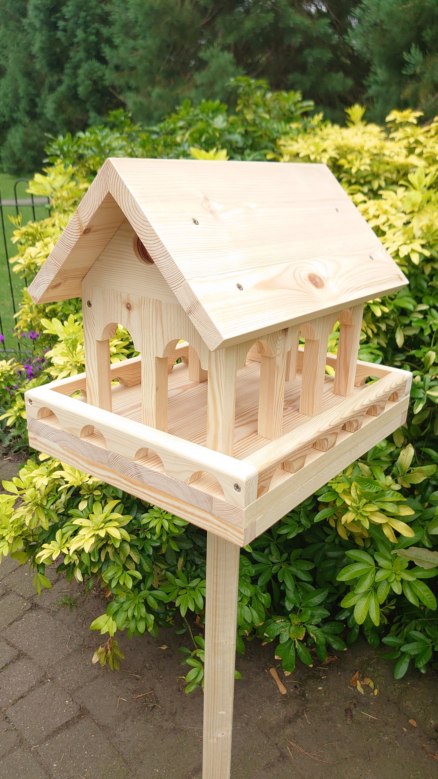 Bird Feeder Athens, Garden Wild Birds Table, Outdoor Bird Feeder Free-Standing Wooden Feeder