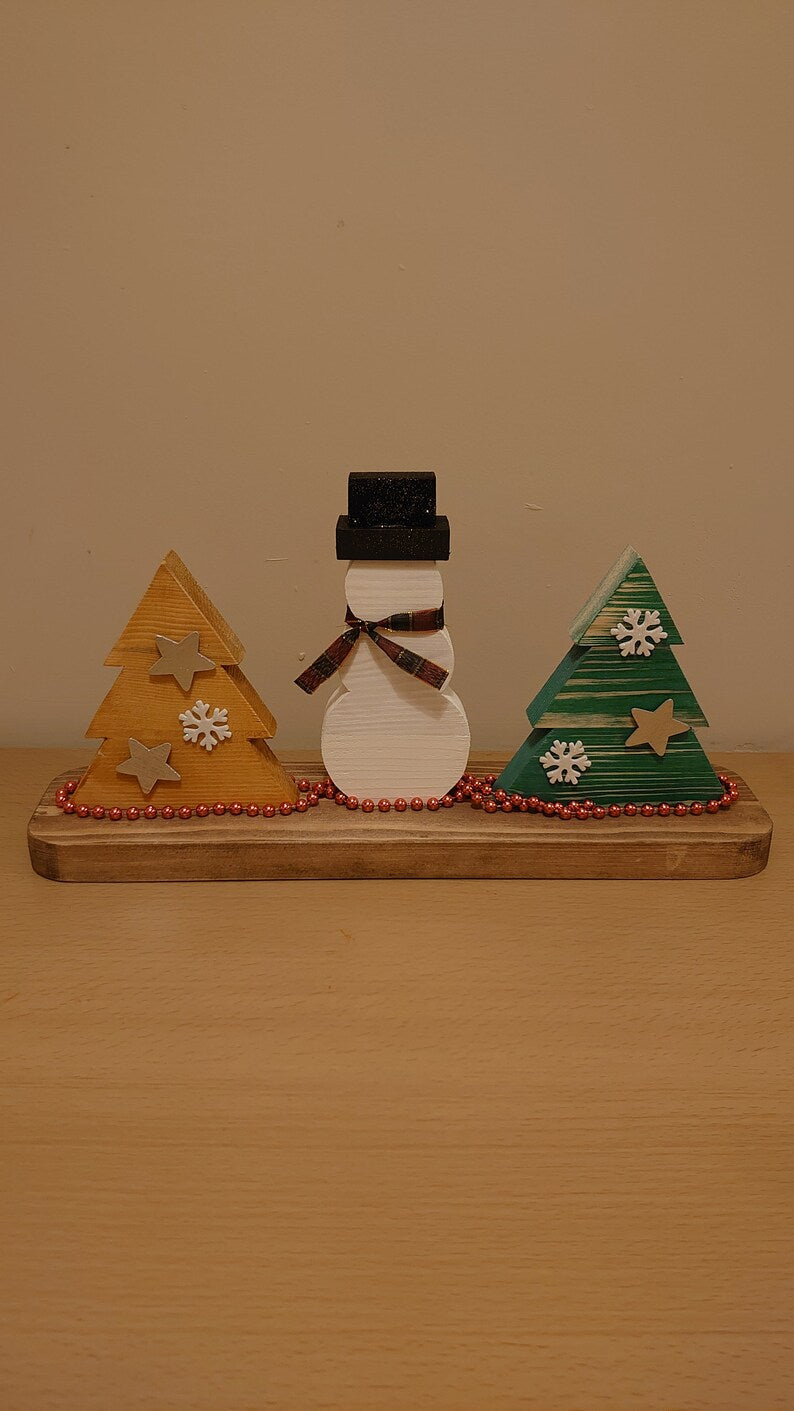 Christmas Snowman and Trees centrepiece, Wooden tray decoration, Christmas table decoration, Christmas centrepiece