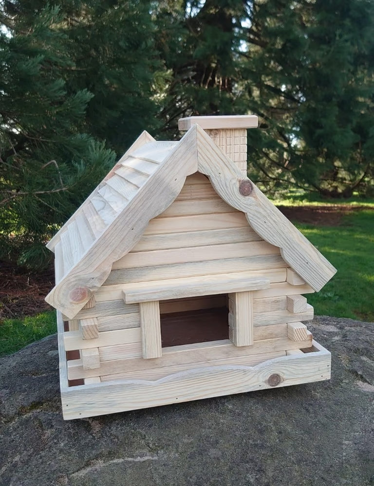 XXL Bird House / Feeder