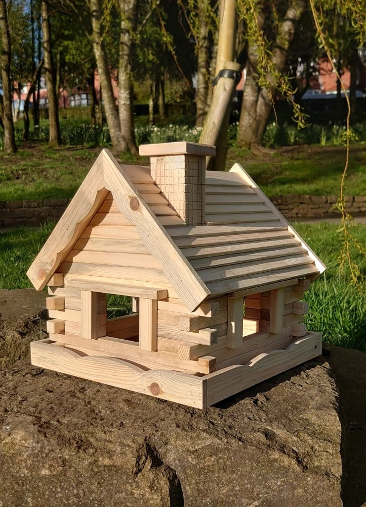 XXL Bird House / Feeder